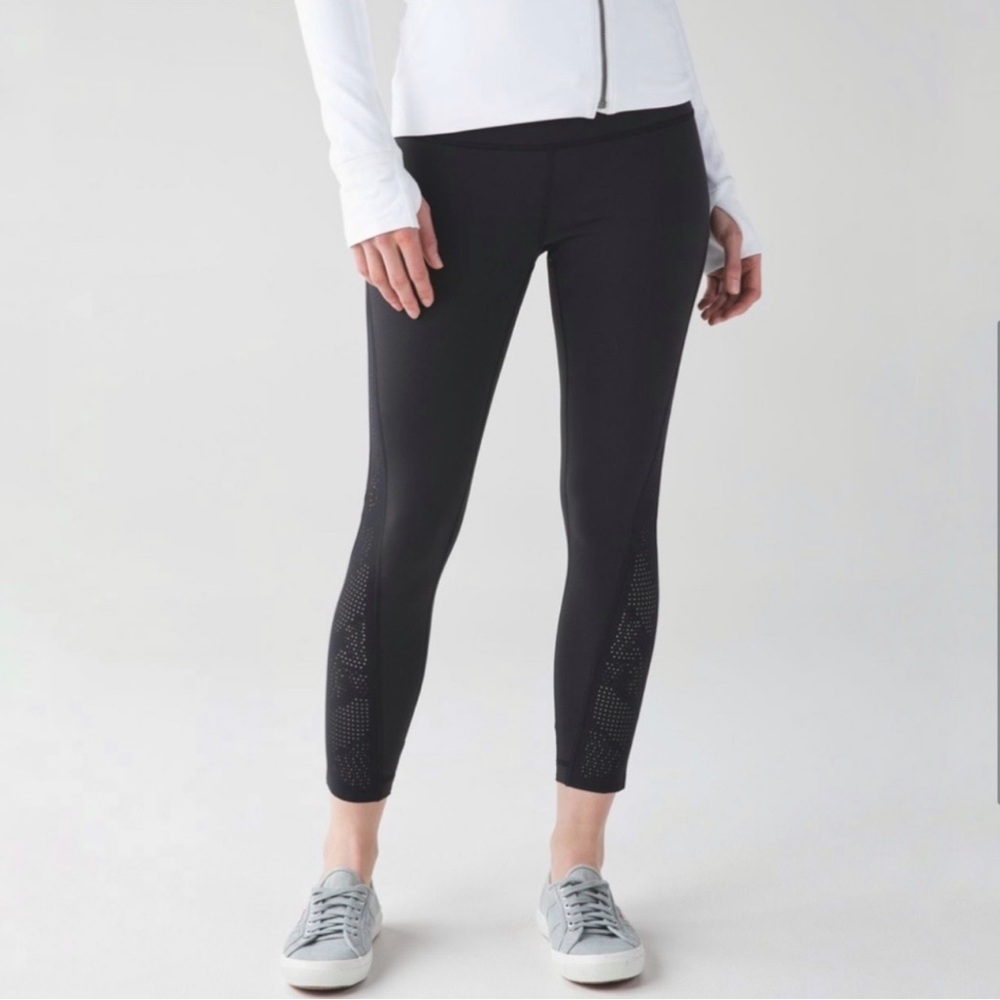 LULULEMON High Times Pants Crop Black Perforated Laser Cut Mesh Rise Near Mint